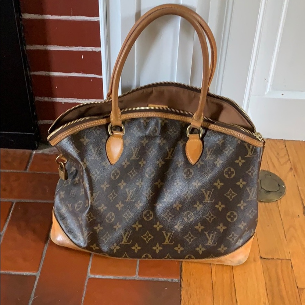 Authentic Louis Vuitton shopper
